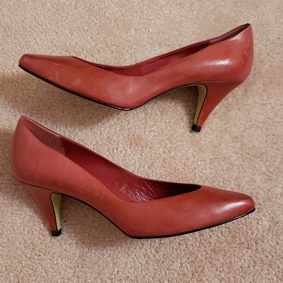 Nine West vintage red shoes - Picture 2 of 5